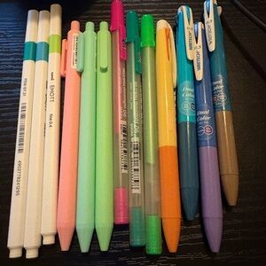 Random pen set.